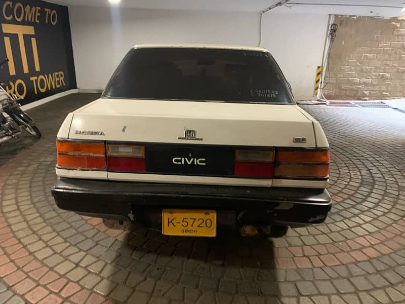 honda civic 1987 model 88 registered 3