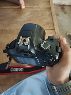 DSLR Camera Canon D4000