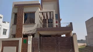 8 marla single storey house for rent in bahria Orchard ph. 2 D1 Block