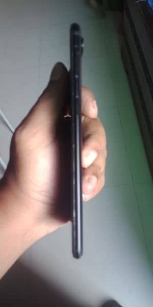 OnePlus 5T lush condition 3