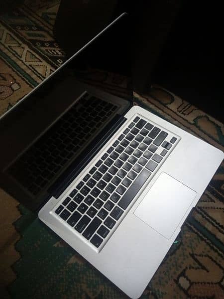 Dell Laptop E5490 16