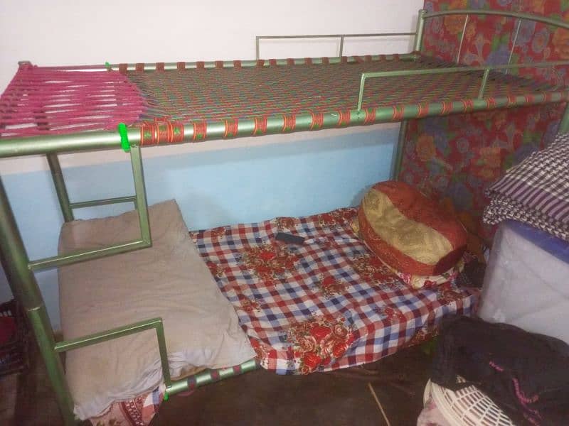 Iron bunk bed space saving 0