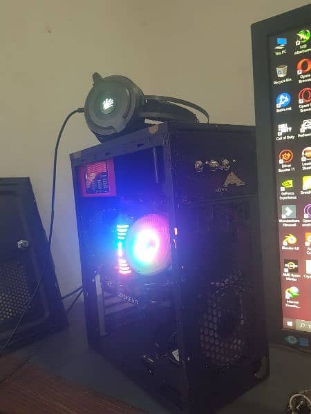 R7 3700X with RTX 2060 Super  workstation and gaming pc 4