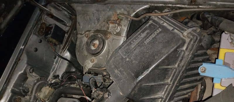 Nissan SunnY 1988 Inner total genuine Outer showered without Pateen 4
