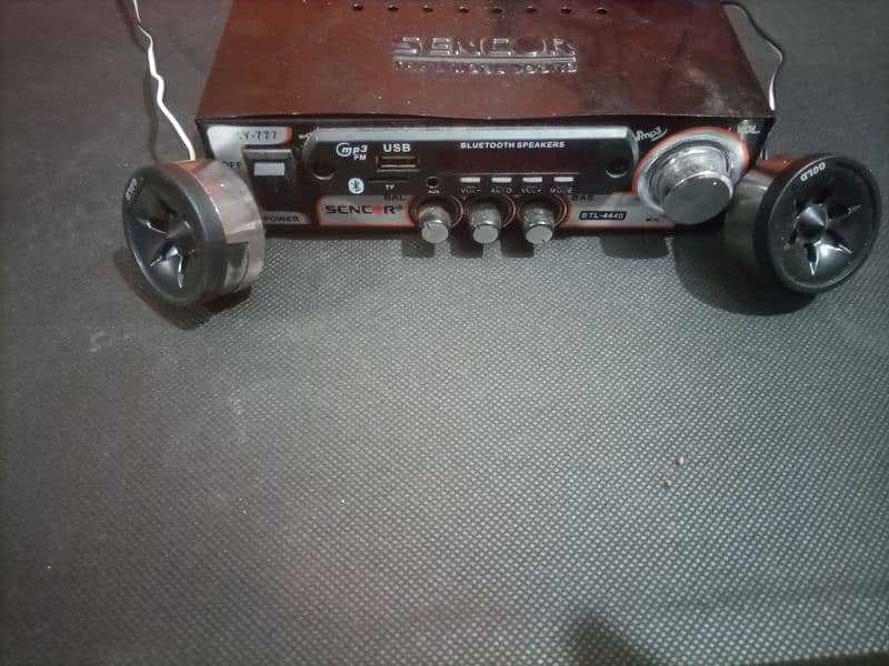 imported 8 inch dual subwoofer with Twitter and amplifier 1