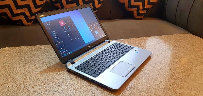 Laptop HP ProBook 450 G3 | Core i5, 6th Gen | SSD + HDD | DDR4 0