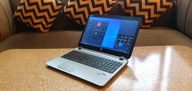 Laptop HP ProBook 450 G3 | Core i5, 6th Gen | SSD + HDD | DDR4 1