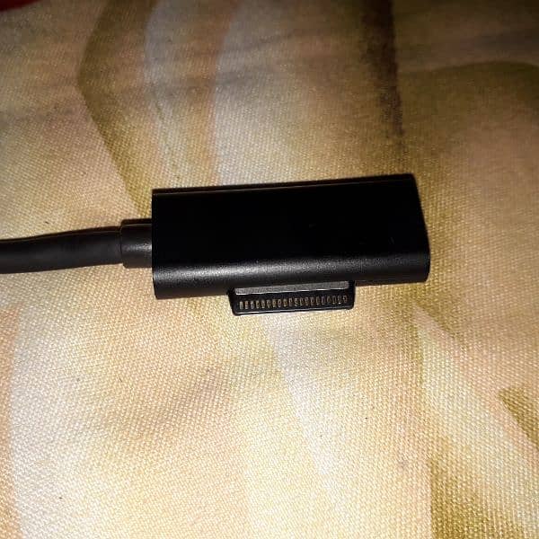 Microsoft Surface Docking Station Plus Charger 2
