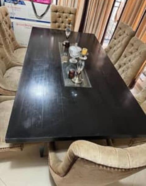 6 chair solid wood dining table. 2