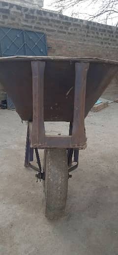 hand trolley  for labourers in good condition