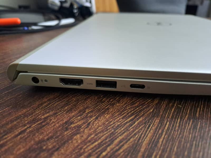 latest laptop dell i7 11th gen 8