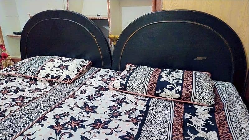 Classic Wooden Double Bed Set with Mattresses 2