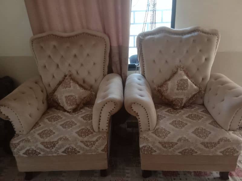 Urgent sofa for sale new condition 2