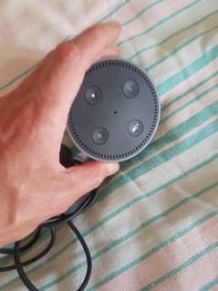 Amazone Echo Dot RS03QR) 2nd Gen Alexa.