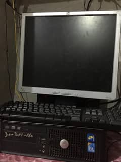 Big offer computer is sale in small price