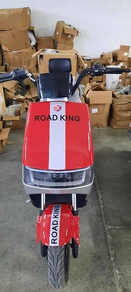 Road king company claim low prices and high mileage in Pakistan 9