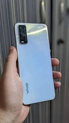vivo y20 64gb for Sale condition 10 by 10 original box charger