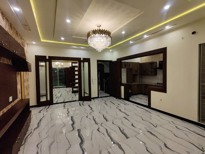 Brand New 10 Marla First Entry Spanish Latest Golden House Available For Sale In Johar Town gas available With Genuine Originals Pics By Fast Property Services Real Estate And Builders 8
