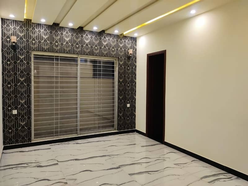 Brand New 10 Marla First Entry Spanish Latest Golden House Available For Sale In Johar Town gas available With Genuine Originals Pics By Fast Property Services Real Estate And Builders 27