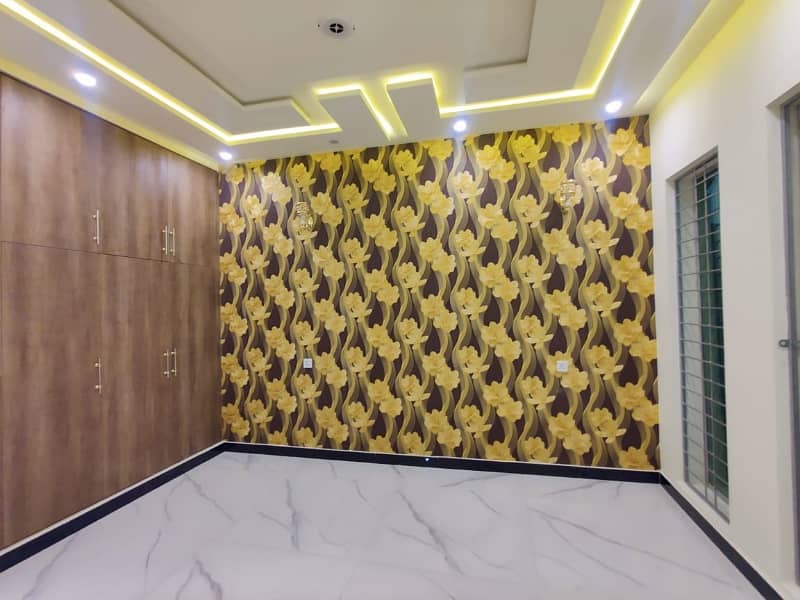 Brand New 10 Marla First Entry Spanish Latest Golden House Available For Sale In Johar Town gas available With Genuine Originals Pics By Fast Property Services Real Estate And Builders 39