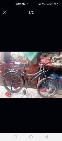 I m selling a cycle. . 0