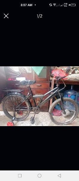I m selling a cycle. . 1