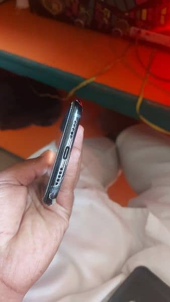 OnePlus 6T , beautiful condition, 8gb with 128gb , 10 by 10 condition 5