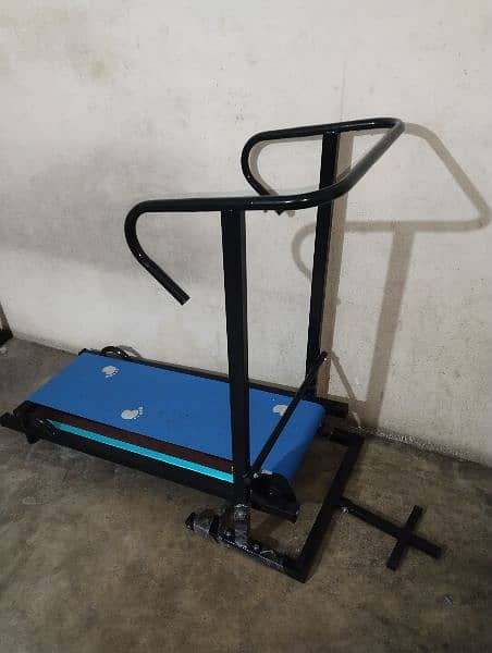 Treadmill Exercise Running Machine 1