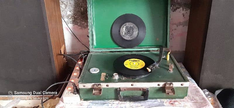 Gramophone Recorder Required. 0