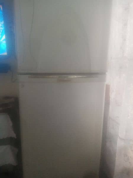 dawlance refrigerators. 0