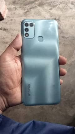 Infinix hot11 play 4gb 64gb with charger