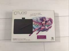 Wacom Intuos CTH-690 Creative Graphics Pen & Touch Tab 0