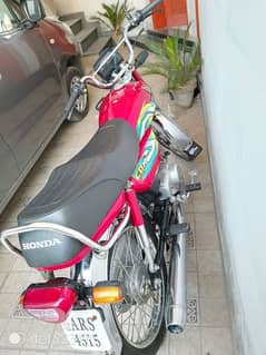 10 by 10 condition motorcycle Honda 70