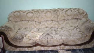 5-Seater Sofa Set in Good Condition