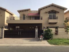 17 MARLA 5 BED HOUSE AVAILABLE FOR RENT
