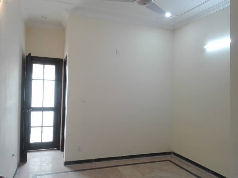 Lower Portion For rent In Islamabad 0