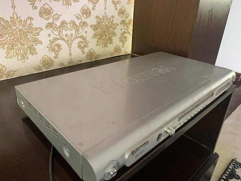 Omega DVD player (imported) 0