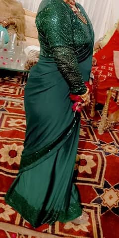 sari for sale just what's app nbr 0,3,0,4,6,3,6,27,27