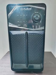 Audionic 850 speakers new condition