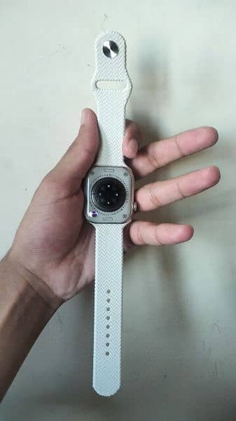 smart watch UAE model 1