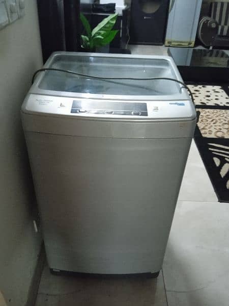 Haier fully automatic machine 8kg 2