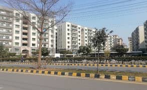 10 Marla Flat For Sale In Lahore