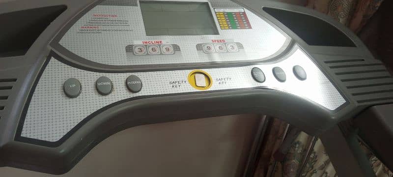 electronic treadmill 2