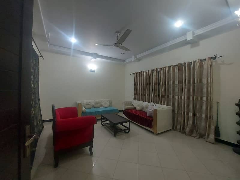 1 KANAL LOWER PORTION FULL FURNISHED FOR RENT IN JOHAR TOWN PHASE 1 7