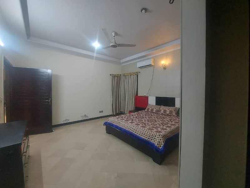 1 KANAL LOWER PORTION FULL FURNISHED FOR RENT IN JOHAR TOWN PHASE 1 12