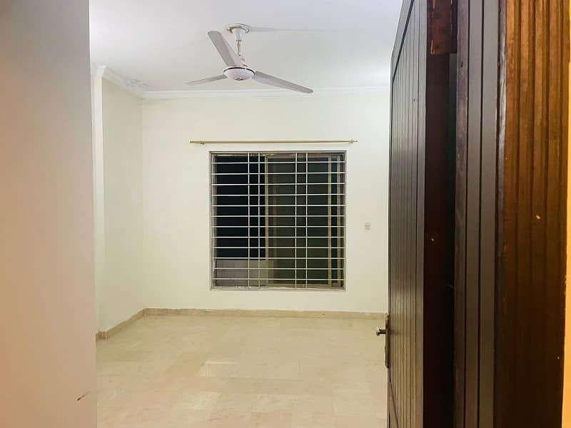 F-11 Markaz 2 Bed with attahed bath Tv Lounge Kitchen Car Parking Apartment Available For Sale 0