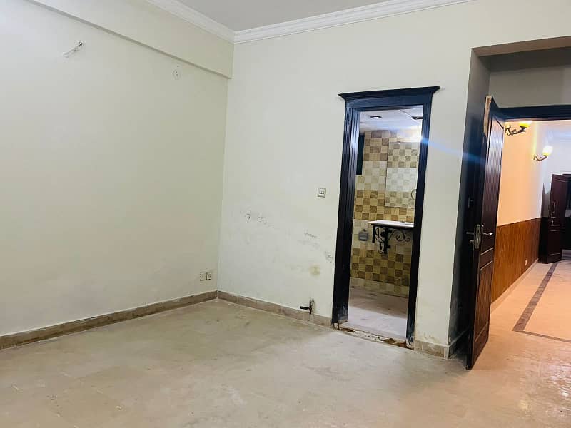 F-11 Markaz 2 Bed with attahed bath Tv Lounge Kitchen Car Parking Apartment Available For Sale 7