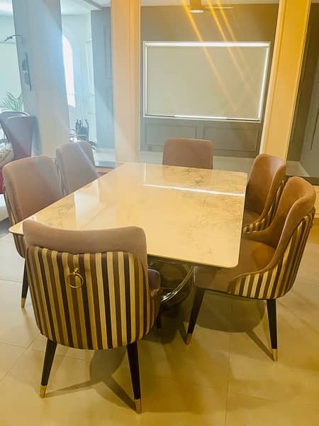Modern Deaign 6 x Seat Dining Table 3