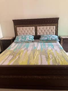 Bed For Sale Colour Black Good Design With Dressing Table