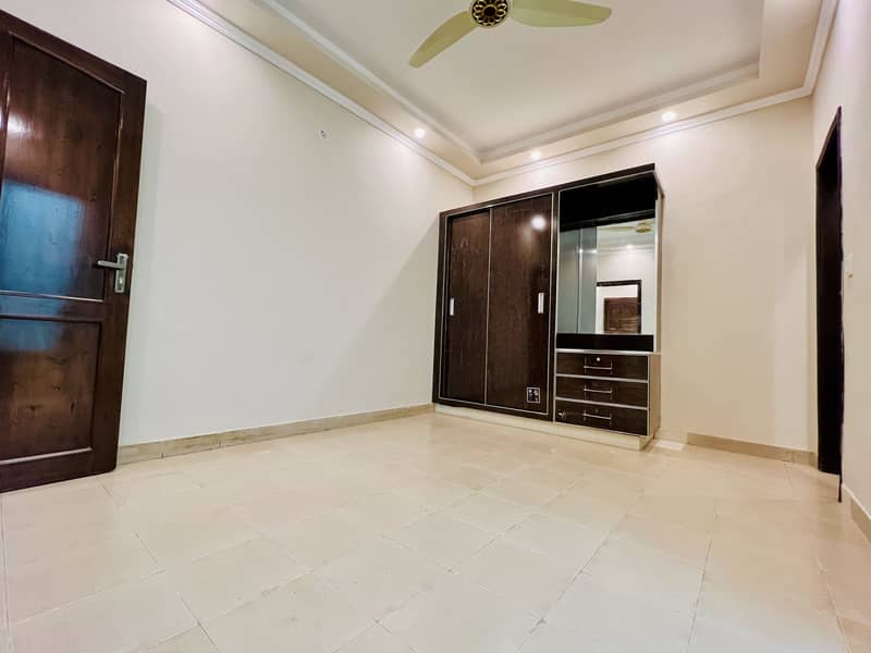 2 Bed Beautiful Apartment For Sale At Jail Road 12